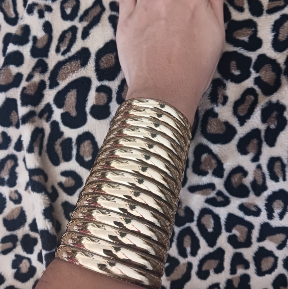 Women gold mirror metallic Fashion plastic adjustable long bracelet - Picture 2 of 10